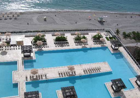 Beach Club 1 Hallandale Beach