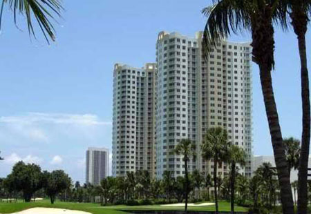 Duo condo Hallandale