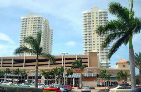 Duo condo Hallandale