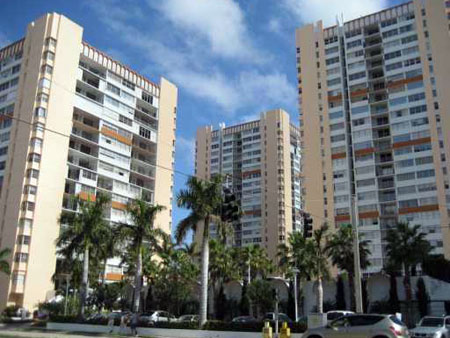 La Mer condos Hallandale Beach