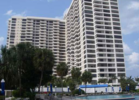 Olympus condo in Hallandale