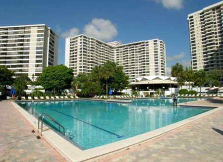 Olympus condo in Hallandale