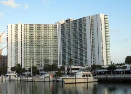 Arlen House condos in Sunny Isles Beach, FL 33160