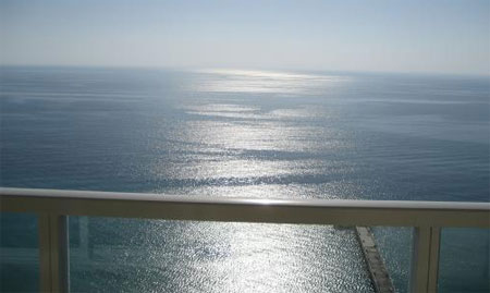 Sunny Isles Beach La Perla Condo