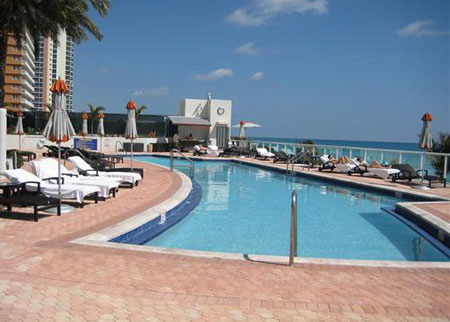 Ocean Two Condo in Sunny Isles, Florida