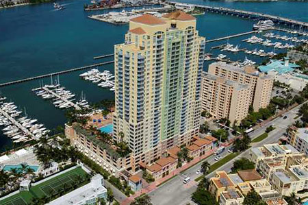The Yacht Club at Portofino, South Beach