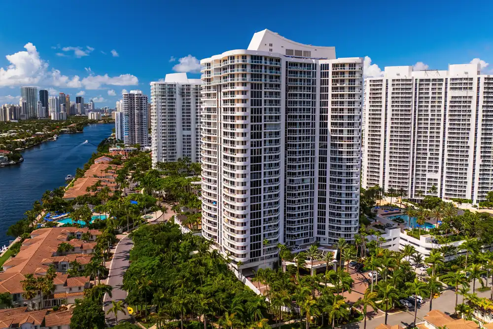 Atlantic I at the Point Condo Aventura