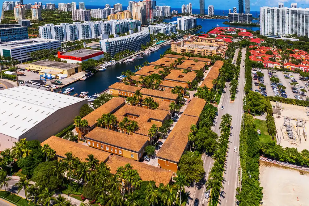 Aventi Townhomes for Sale and Rent, Aventura