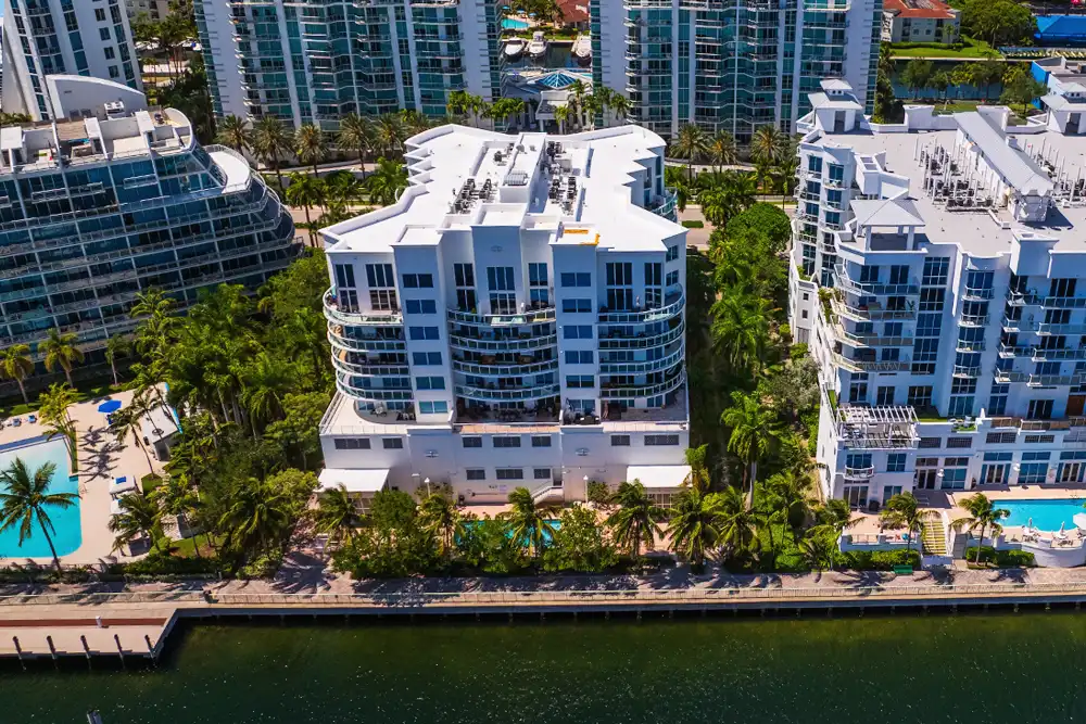 EastSide at Aventura Condo for Sale and Rent