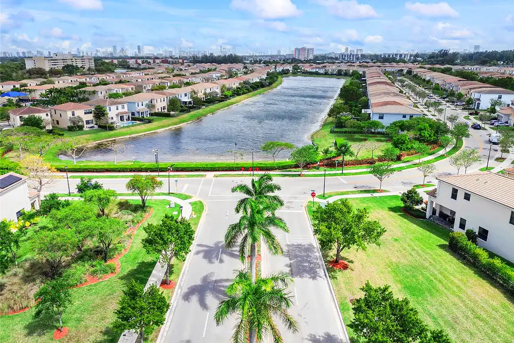 Aventura Isles Homes for Sale and Rent in Miami