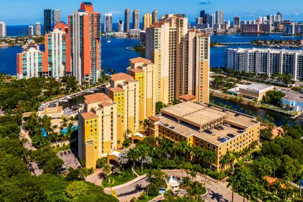 Aventura Marina Condominiums for Sale and Rent in Aventura