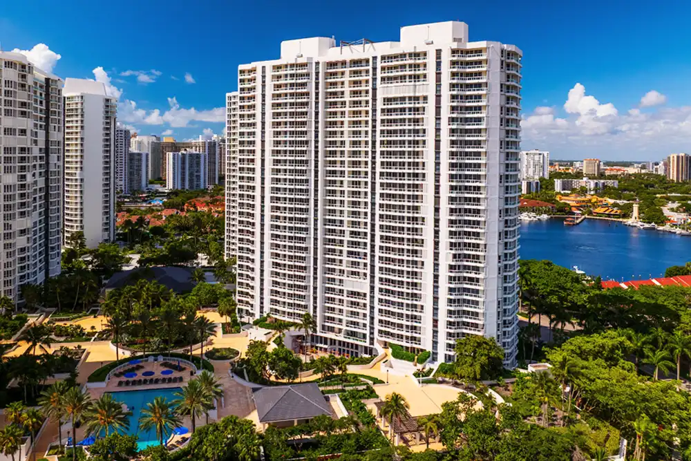 North Tower at The Point Condo in Aventura for Sale and Rent
