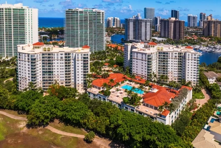 Turnberry Village condos real estate aventura