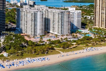 Balmoral Condominiums for Sale and Rent in Bal Harbour