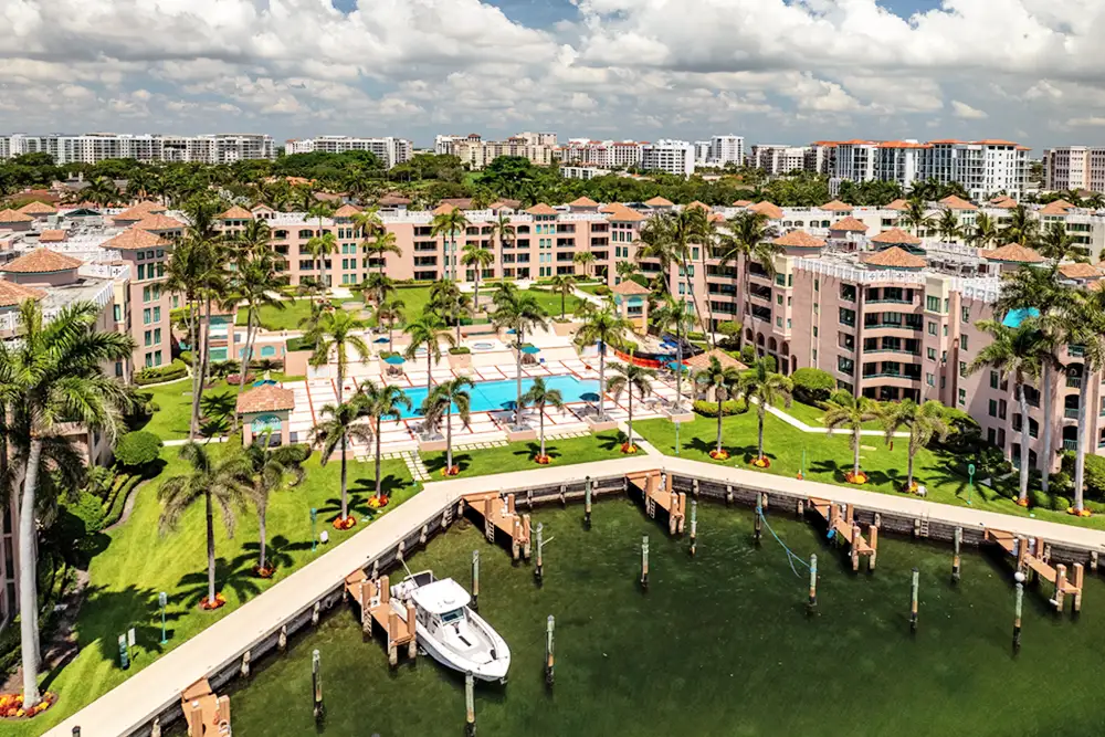 Mizner Court Condos for Sale in Boca Raton, FL