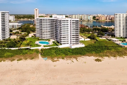 Sabal Point Condos for Sale in Boca Raton, FL