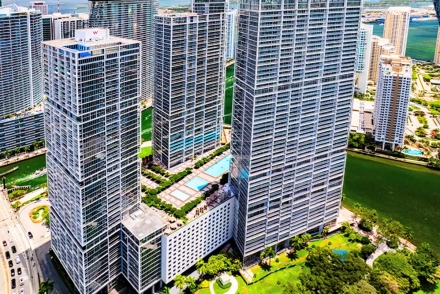 Icon Brickell Condos for Sale and Rent in Brickell Miami