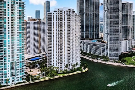 Carbonell Brickell Key Condo Miami for Sale