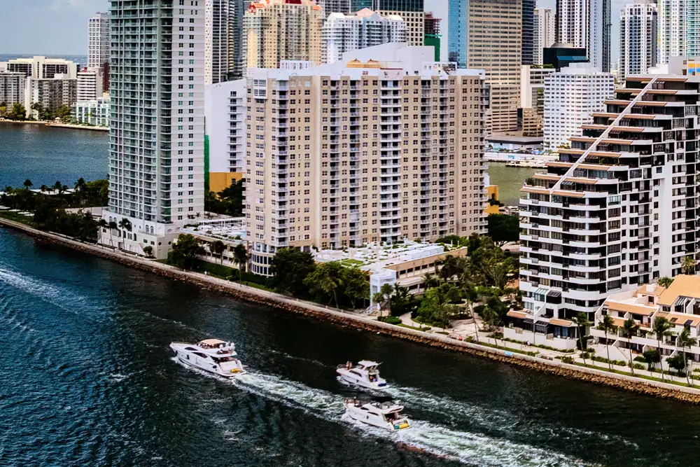 Isola Brickell Key Condo Miami for Sale