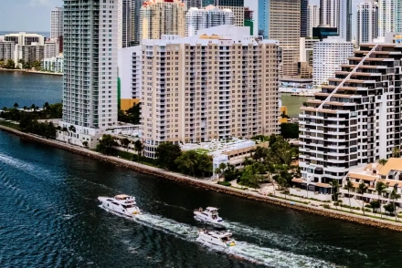 Isola Brickell Key Condo Miami for Sale