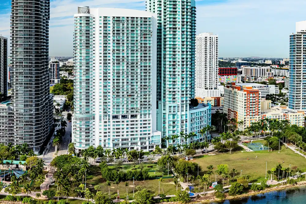 1800 Club Condo Residences for Sale and Rent, Edgewater