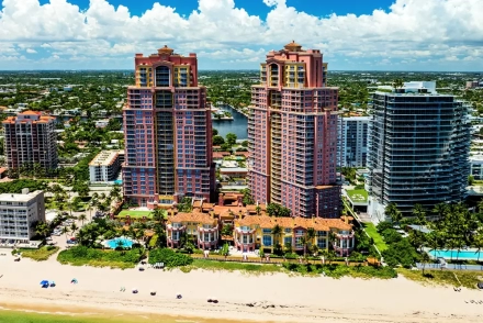 The Palms Towers Condo in Fort Lauderdale Beach for Sale