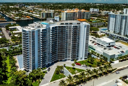Vantage View Condo in Fort Lauderdale Beach for Sale