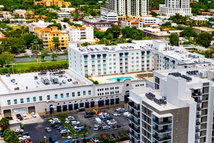 Douglas Grand condo in Coral Gables Miami for sale and rent