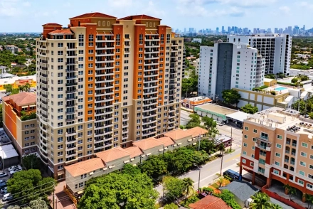 Gables Marquis Condo, Coral Gables, Miami 33145
