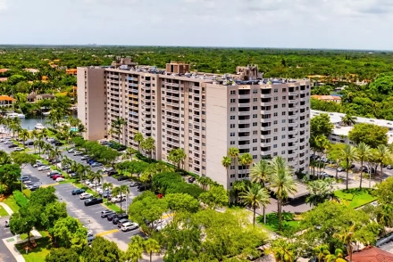 Gables Waterway condos in Coral Gables Miami for sale and rent