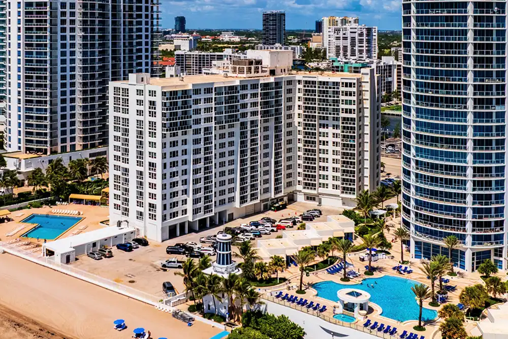 Alexander Towers Condo Hollywood Beach for Sale
