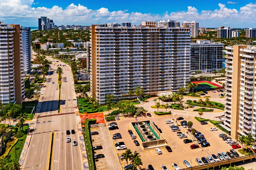 The Hemispheres Bay South Condo in Hallandale Beach for Sale and Rent 