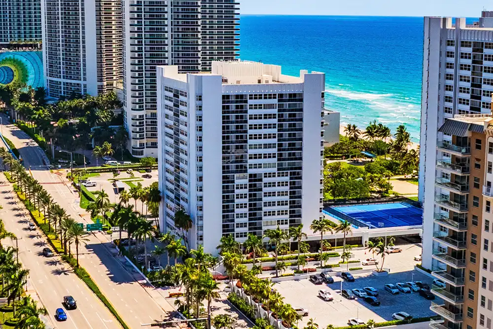 La Mer Estates West Condos for Sale and Rent in Hallandale Beach, Florida