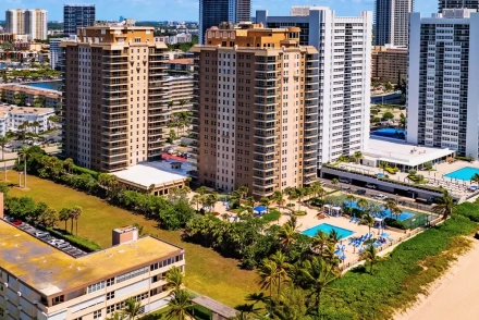 Malaga Towers Condo Hallandale Beach for Sale