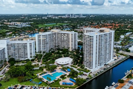 Olympus Condominiums for Sale and Rent in Hallandale Beach
