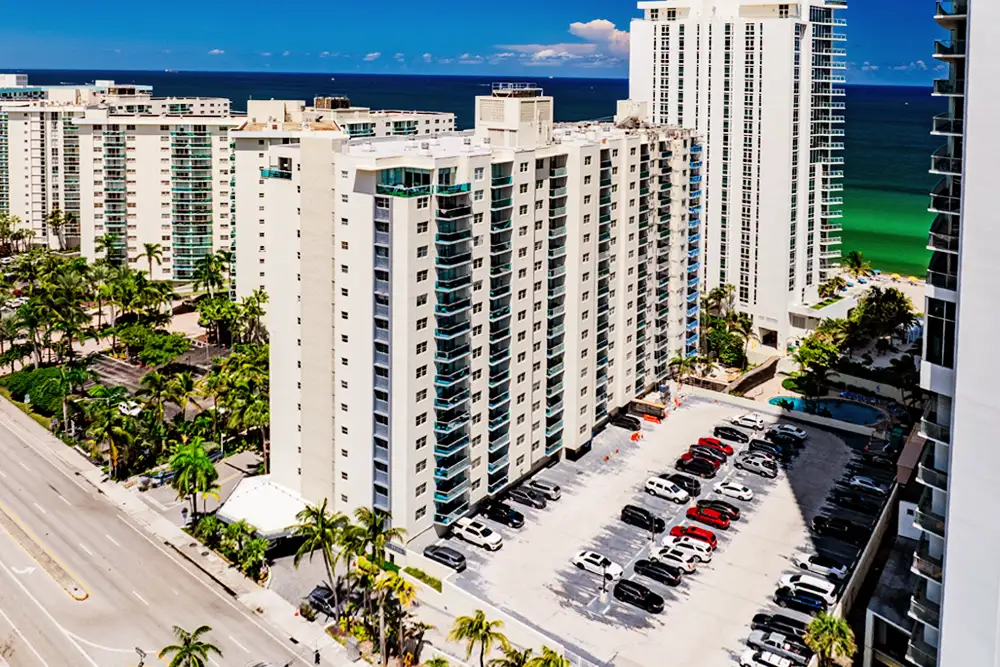 Sian Ocean Residence condos for sale and rent in Hollywood Beach, Florida