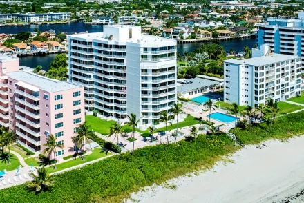 Trafalgar of Highland Beach Condominium 33487