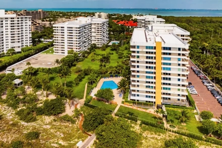 Commodore Club Condo Key Biscayne for Sale