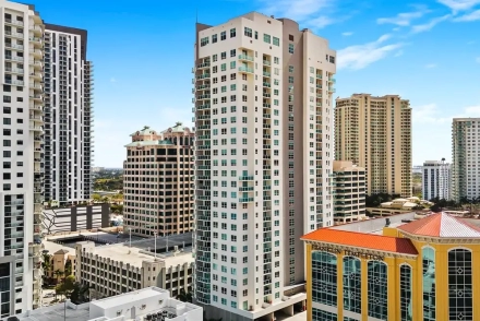 350 Las Olas Place Apartments for Sale and Rent