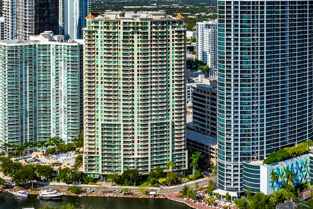 Las Olas Grand Waterfront Condos for Sale in Fort Lauderdale