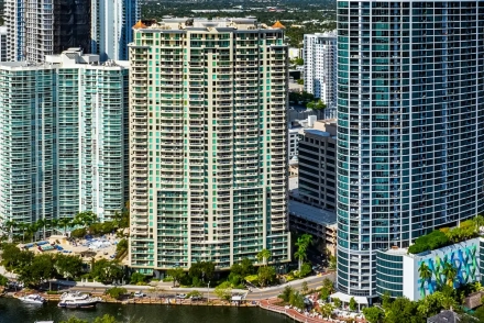 Las Olas Grand Waterfront Condos for Sale in Fort Lauderdale