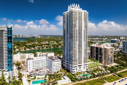 Akoya condos for sale and rent