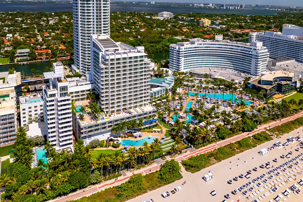 Fontainbleau Sorrento condo for sale and rent