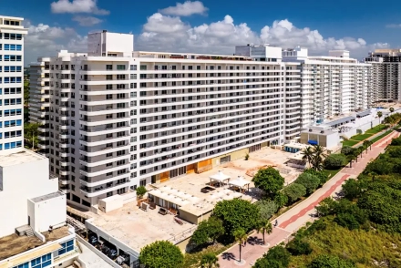 Oceanside Plaza Miami Beach Condo for Sale
