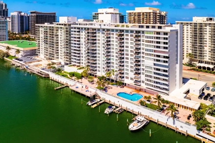 Seacoast 5700 Condo Miami Beach for Sale