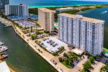 Arlen House condos for sale and rent in Sunny Isles