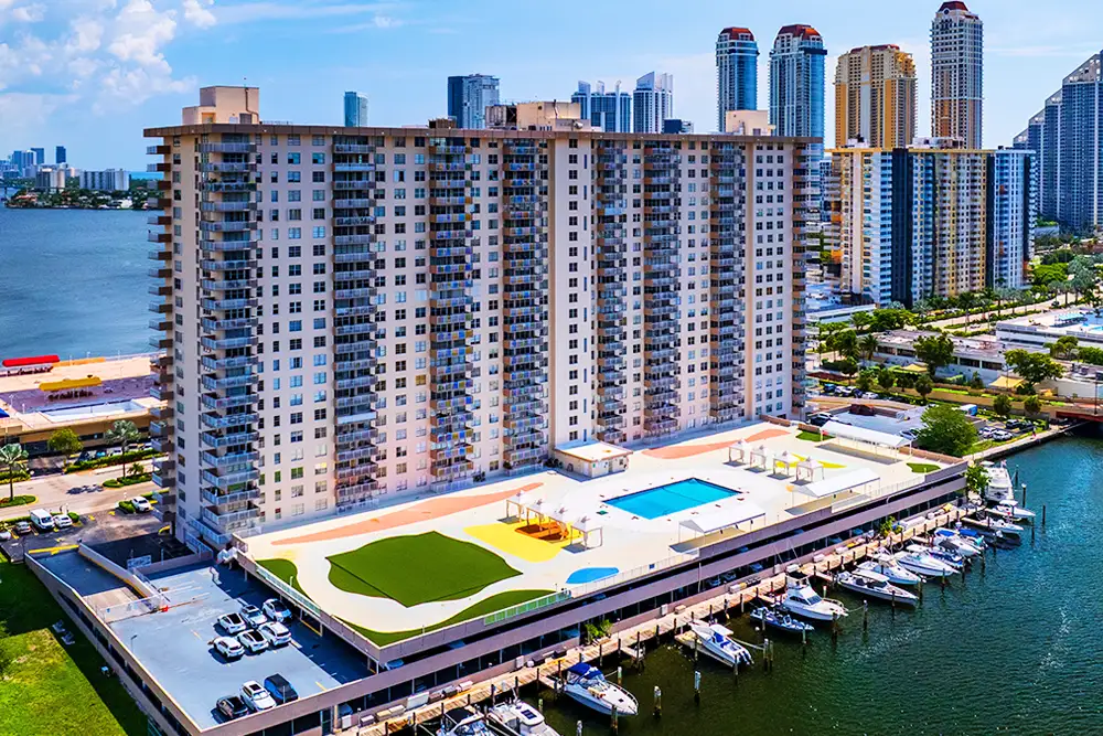 Winston Tower 100, Sunny Isles Beach, 33160