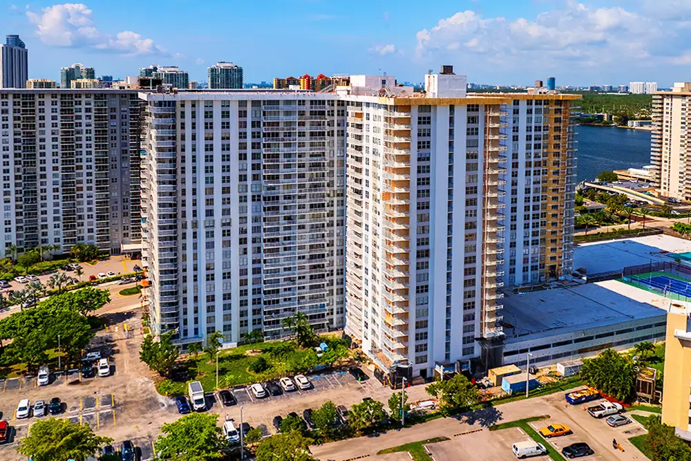 Winston Tower 400, Sunny Isles Beach, 33160