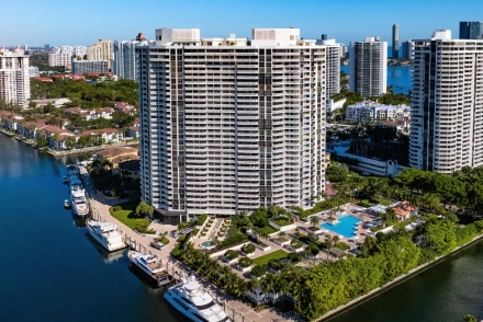 Williams Island 1000 Condo for Sale and Rent in Miami Florida