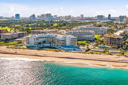 Sun & Surf 100 & 130, Palm Beach 33480